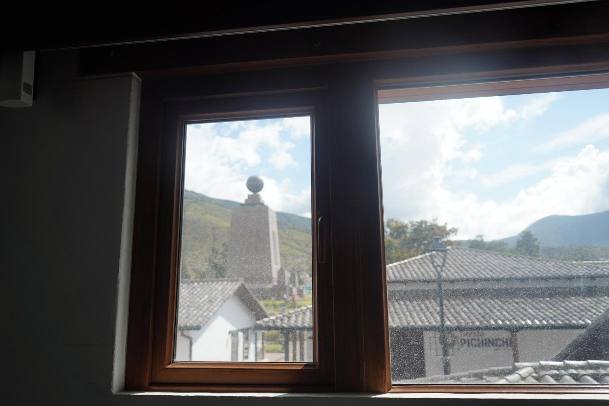 Hotel Boutique Mitad Del Mundo Quito Eksteriør bilde